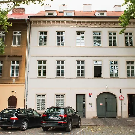 Gesse Kollarova * Prag