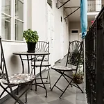 Gesse Kollarova Apartment Prague