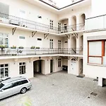 Gesse Kollarova Apartment
